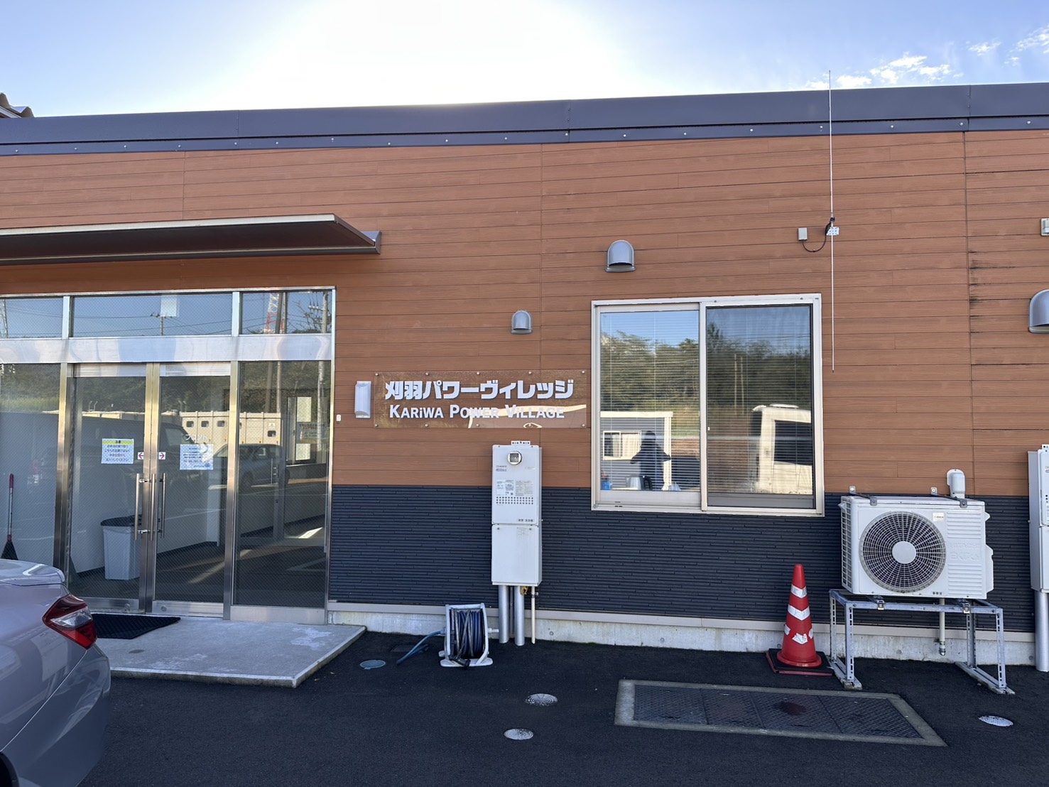 柏崎刈羽原子力発電所における入所前研修の日英通訳を行いました。